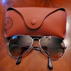 Ray-Ban Sunglasses with case